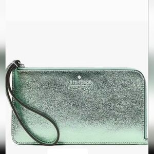KATE SPADE NEW YORK LUCY SEAWATER METALLIC LEATHER SM L-ZIP WRISTLET